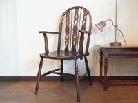 http://jikoh.torebo-kichijoji.jp/image/isuantiques-thumbnail4.jpg