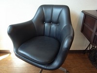 http://jikoh.torebo-kichijoji.jp/image/vintagechair-thumbnail4.JPG